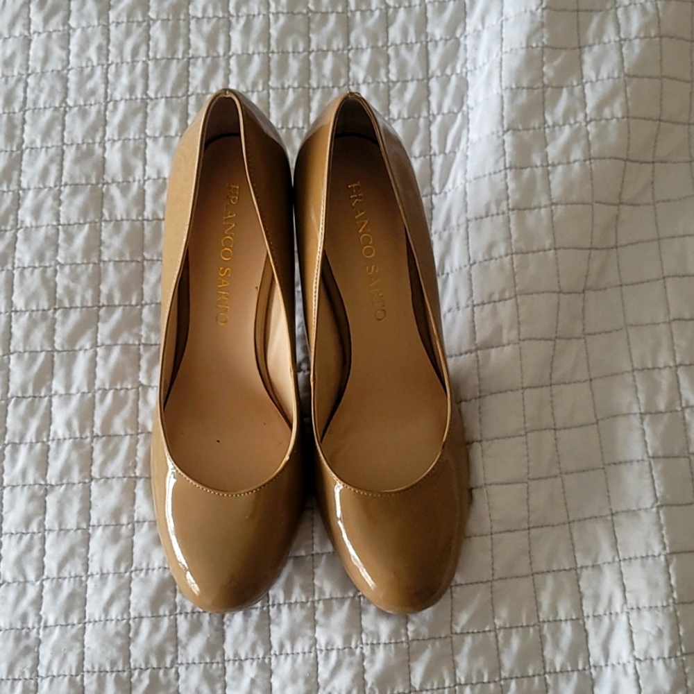 Franco Sarto patent pumps